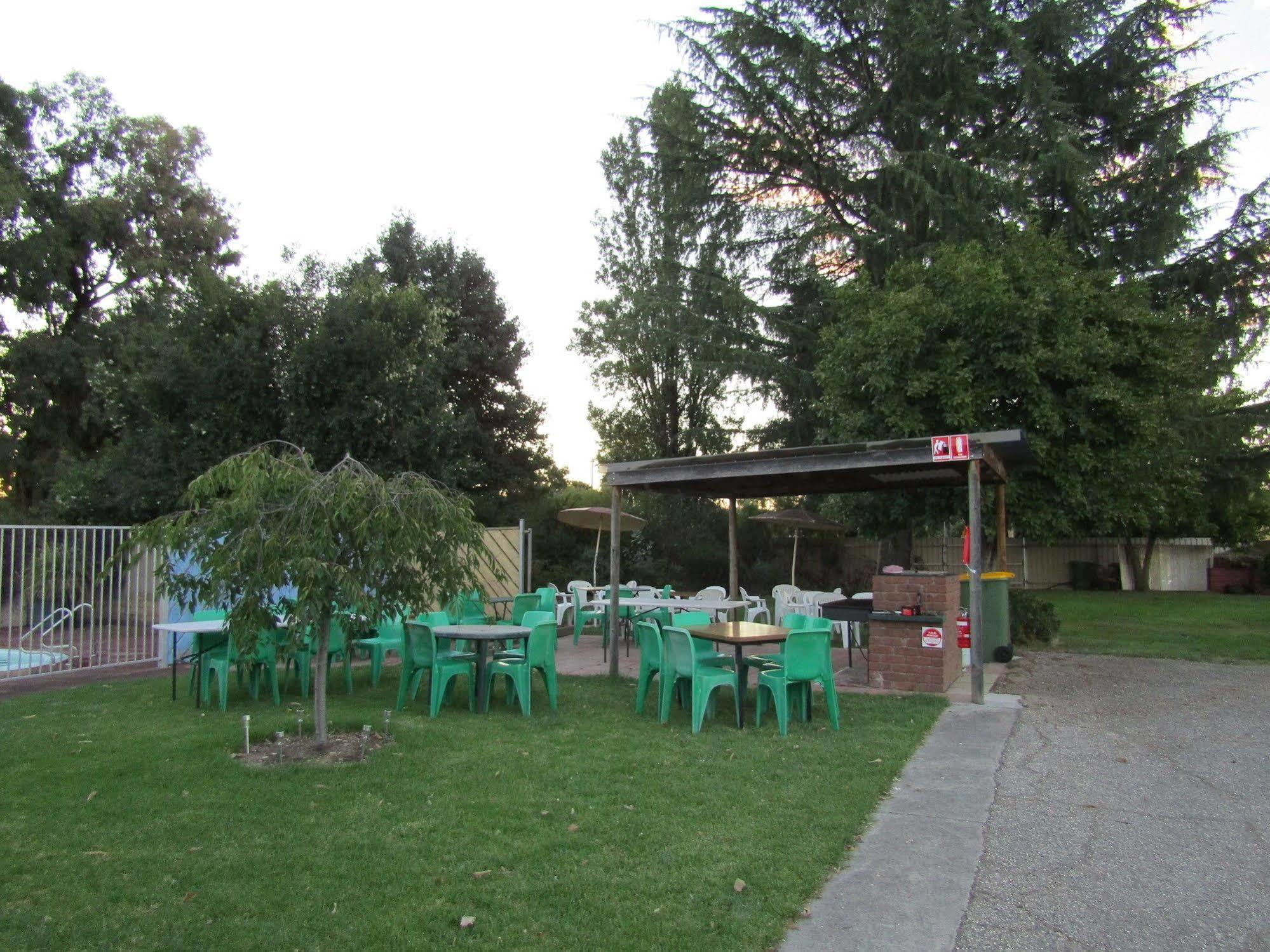 Twin City Motor Inn Wodonga Esterno foto