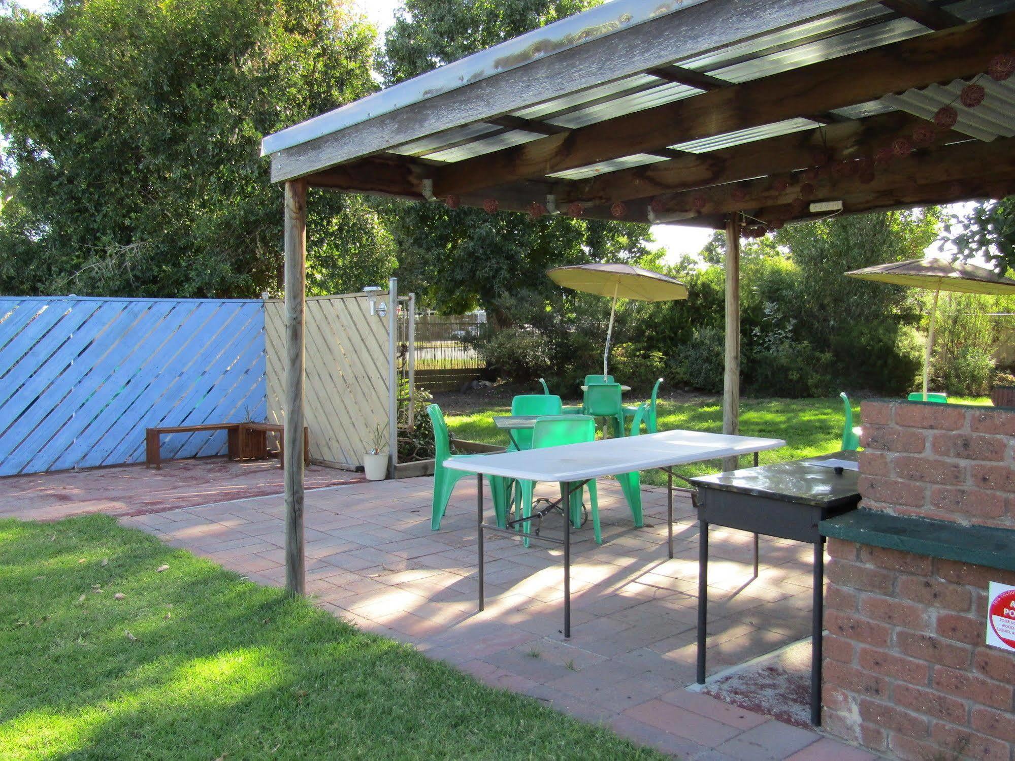 Twin City Motor Inn Wodonga Esterno foto