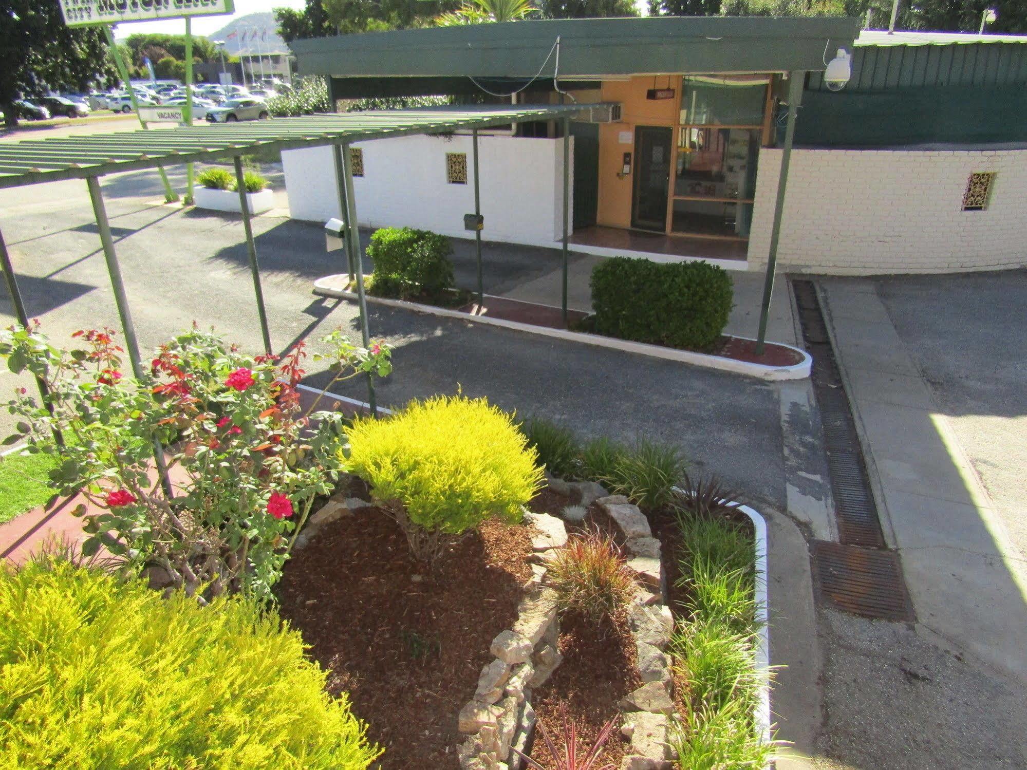 Twin City Motor Inn Wodonga Esterno foto